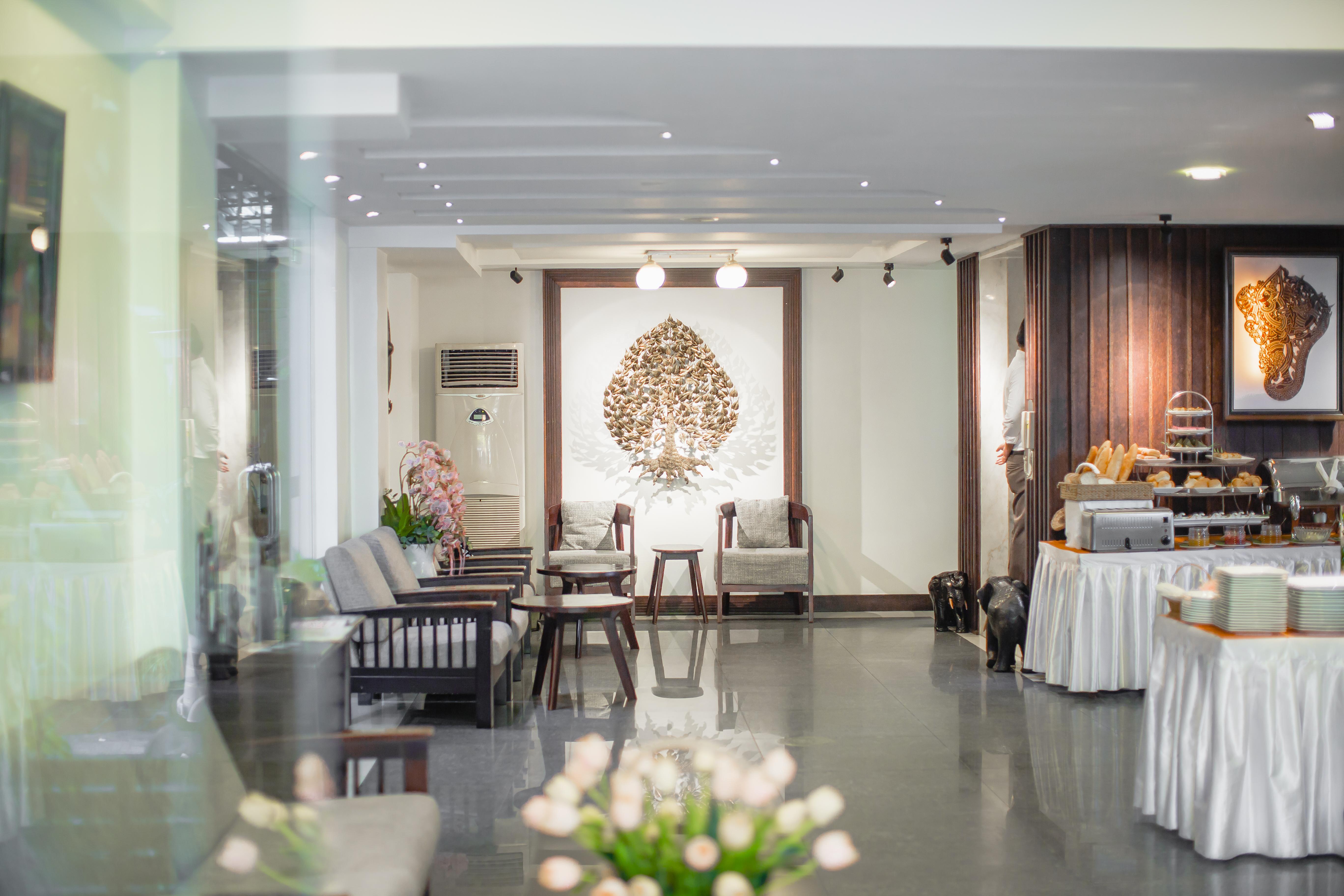 King Grand Boutique Hotel Phnom Penh Esterno foto